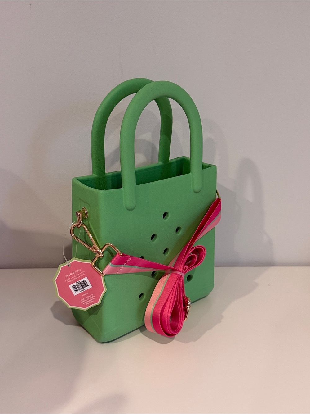 NWT Girls Waterproof Green Silicone Beach Pool Tote with Strap